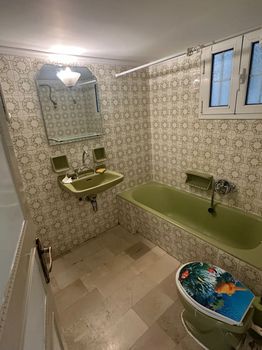Apartment 58sqm for sale-Attiki » Platia Attikis