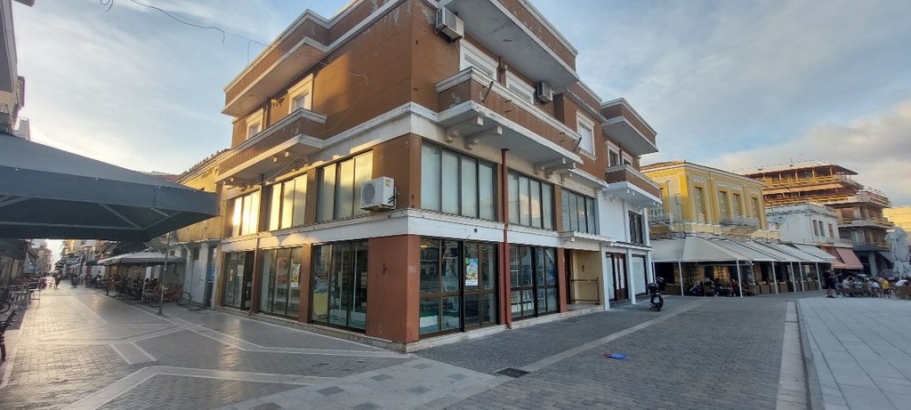 Κατάστημα 158 τ.μ. προς ενοικίαση, Μεσολόγγι