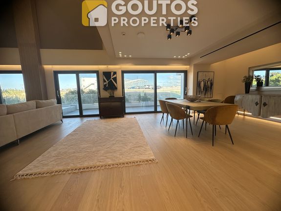 Maisonette 235 sqm for rent, Athens - South, Glyfada
