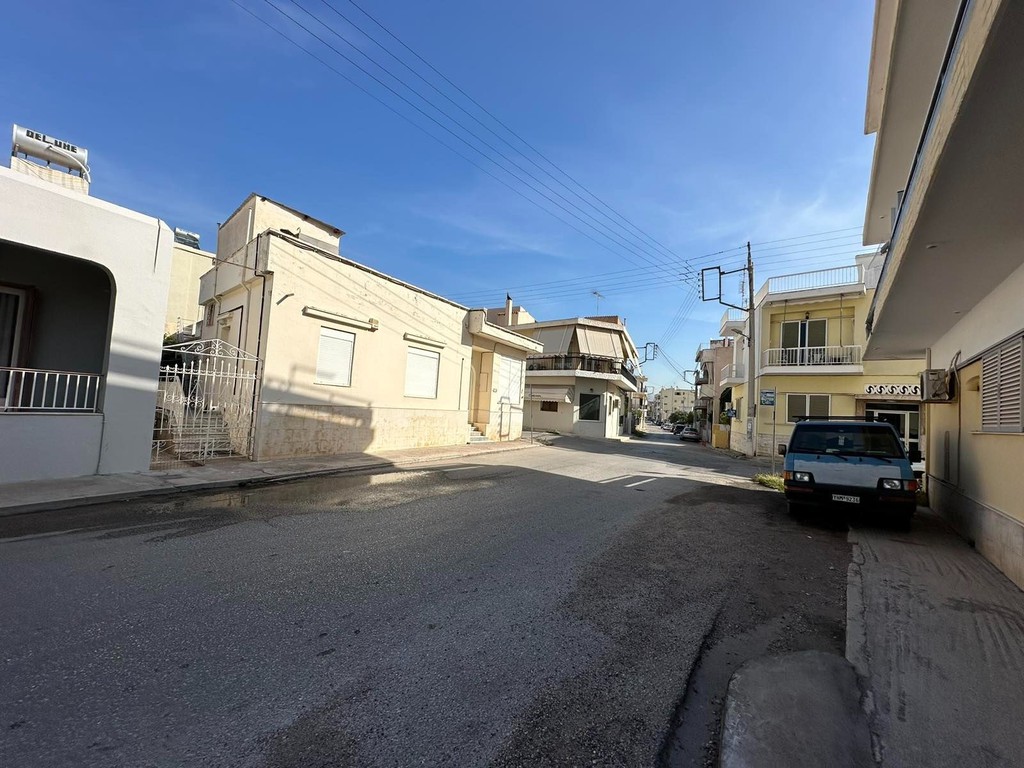 Οικόπεδο 250 τ.μ. προς πώληση, Παλούκια Σαλαμίνας