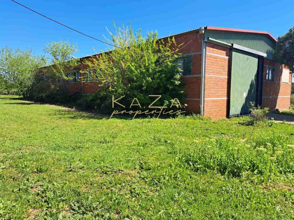 Βιοτεχνικός χώρος 702 τ.μ. πρός πώληση, Θεσσαλονίκη - Περιφ/Κοί Δήμοι, Μυγδονία