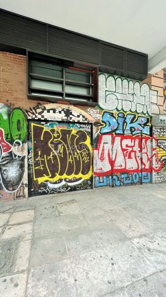 Αίθουσα 300 τ.μ. για πώληση, Αθήνα - Κέντρο, Εξάρχεια - Νεάπολη