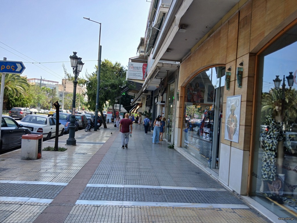 Κατάστημα 481 τ.μ. πρός πώληση, Αθήνα - Νότια Προάστια, Καλλιθέα