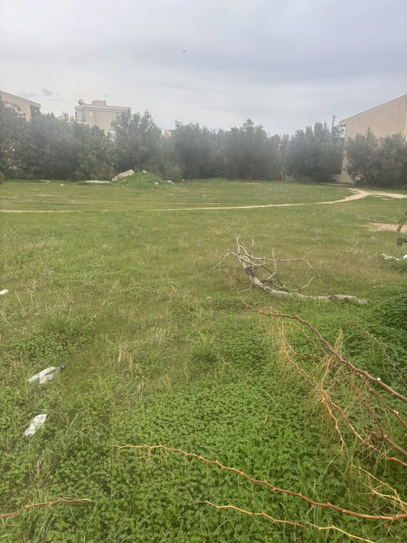 Οικόπεδο 2.200 τ.μ. προς ενοικίαση, Αθήνα - Νότια Προάστια, Βάρη- Βάρκιζα