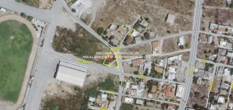Land plot 601sqm for rent-Salamina
