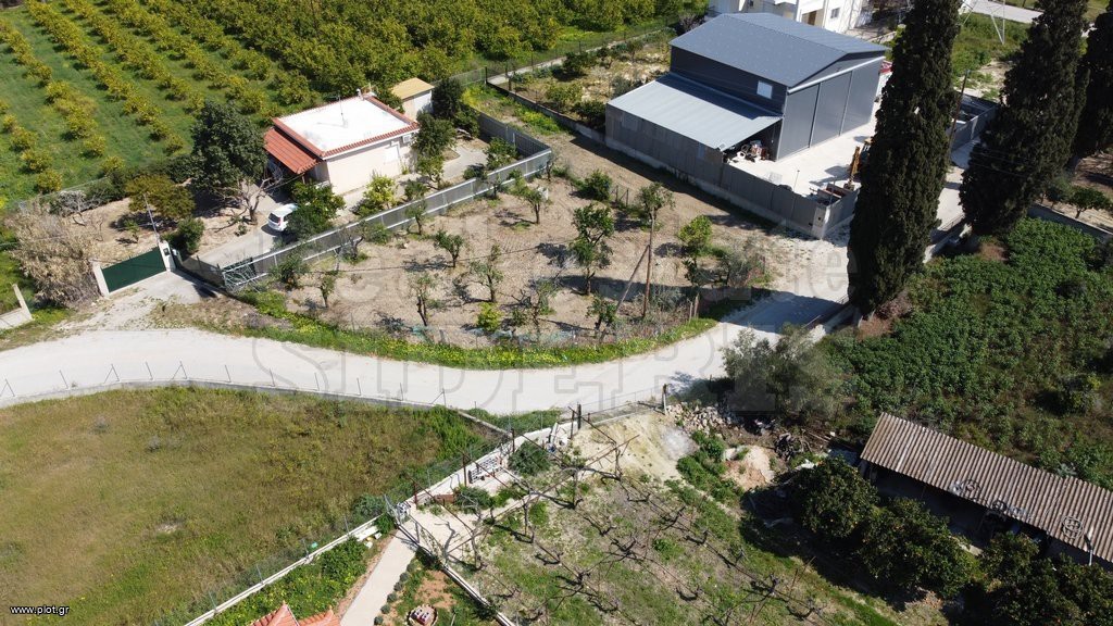 Οικόπεδο 412 τ.μ. προς πώληση, Λέχαιο