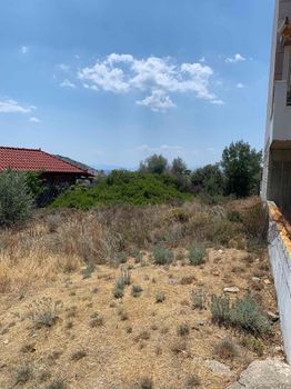 Land plot 210sqm for sale-Salamina