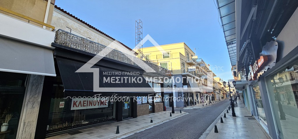 Επιχειρηματικό κτίριο 320 τ.μ. πρός πώληση, Αιτωλοακαρνανία, Ιερά Πόλη Μεσολογγίου