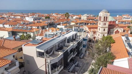 Hotel 240sqm for sale-Kassandra » Pefkochori