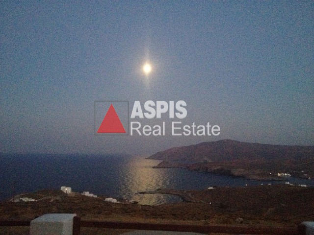 Αγροτεμάχια 4.500 τ.μ. προς πώληση, Λουτρά Κύθνου
