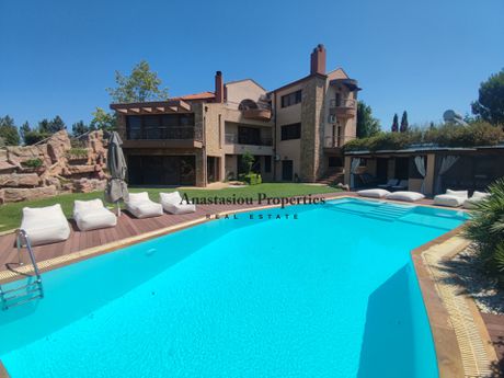 Villa 608sqm for sale-Michaniona