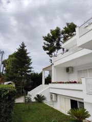 Μονοκατοικία 580 τ.μ. για ενοικίαση