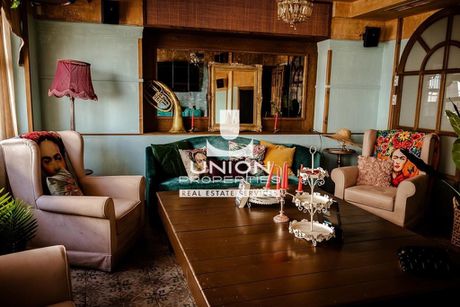 Business 200 sqm for rent