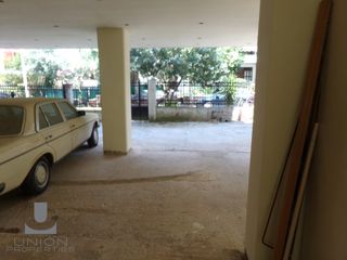Building 790 sqm for sale