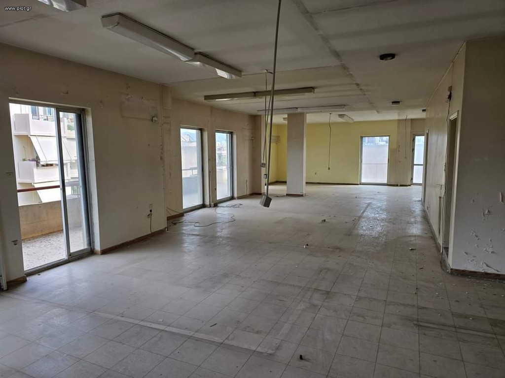Επιχειρηματικό κτίριο 2.338 τ.μ. πρός πώληση, Αθήνα - Δυτικά Προάστια, Περιστέρι