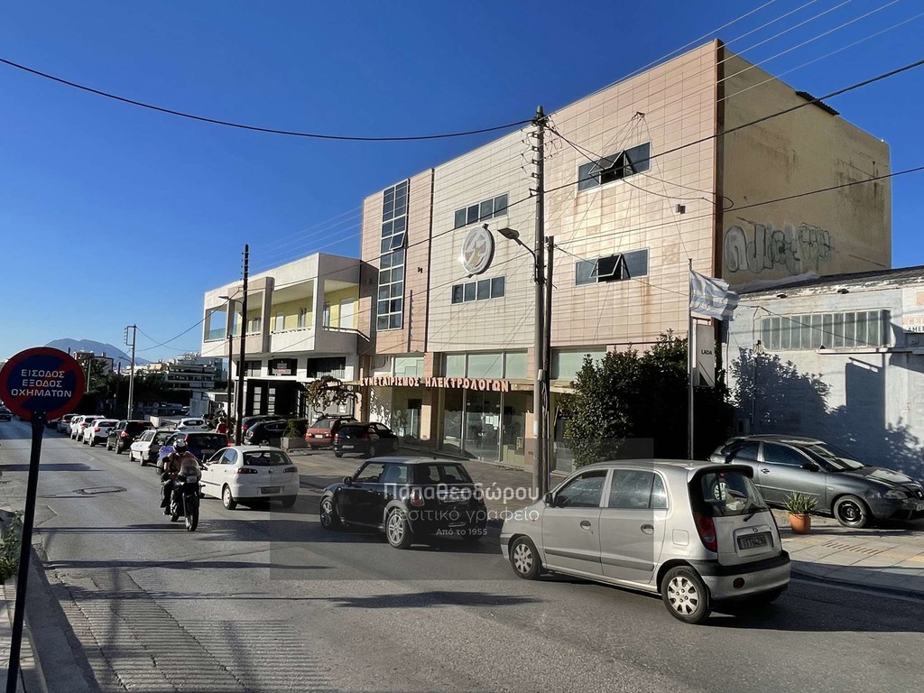 Επιχειρηματικό κτίριο 948 τ.μ. πρός ενοικίαση, Αχαΐα, Πάτρα