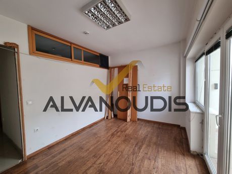 Office 132sqm for rent-Center