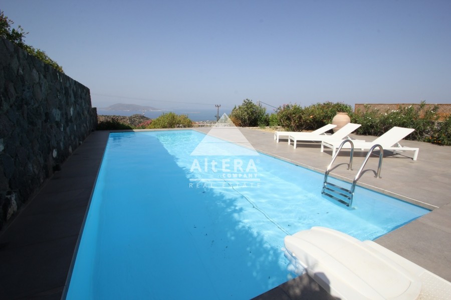 Detached home 431 sqm for rent, Argosaronikos Islands, Aegina
