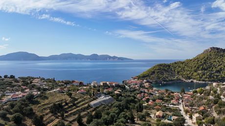 Αγροτεμάχια 5.596τ.μ. για πώληση-Κεφαλονιά » Έρισος