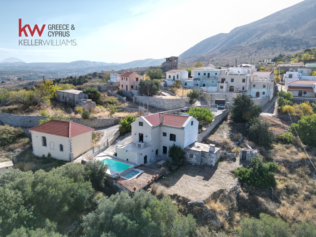 Βίλλα 277 τ.μ. πρός πώληση, Ν. Χανίων, Γεωργιούπολη