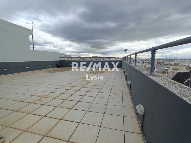 Επιχειρηματικό κτίριο 1.575 τ.μ. πρός πώληση, Αθήνα - Κέντρο, Αττική