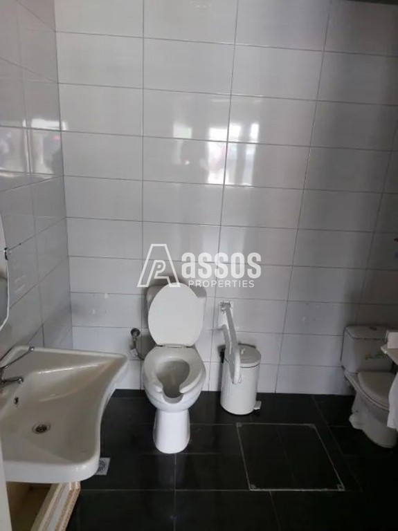 Κατάστημα 456 τ.μ. πρός ενοικίαση, Αθήνα - Νότια Προάστια, Γλυφάδα