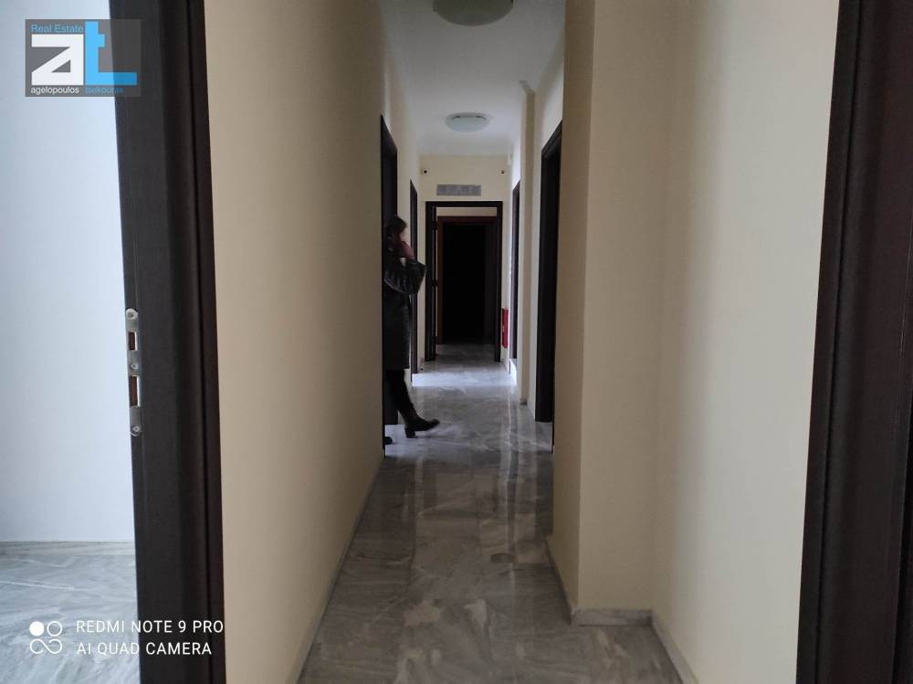 Επιχειρηματικό κτίριο 300 τ.μ. πρός ενοικίαση, Αχαΐα, Πάτρα