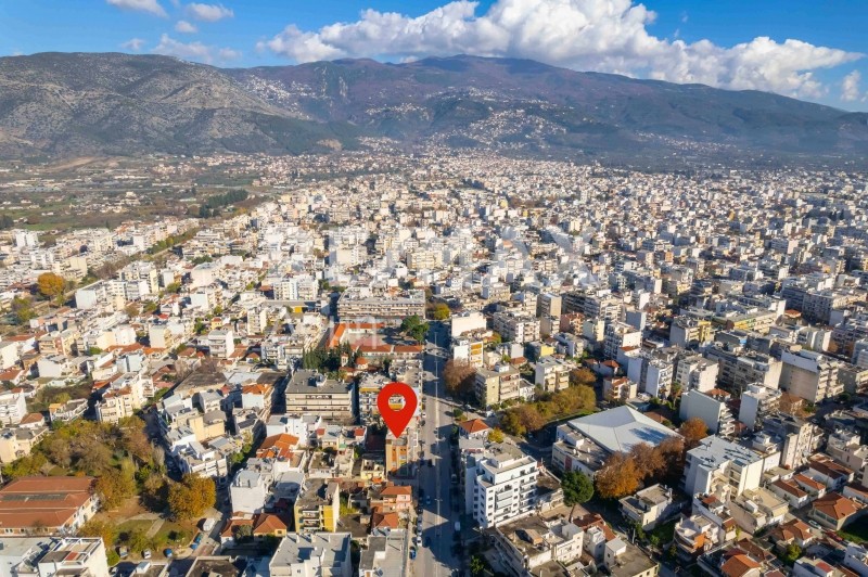 Κατάστημα 345 τ.μ. πρός πώληση, Μαγνησία, Βόλος
