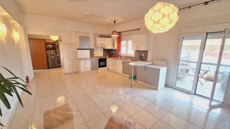 Apartment 75sqm for sale-Koukaki - Makrigianni