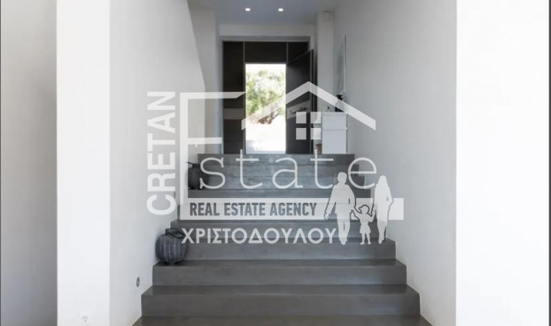 Βίλλα 450 τ.μ. πρός πώληση, Ν. Λασιθίου, Άγιος Νικόλαος