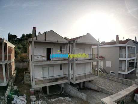 Μεζονέτα 145τ.μ. για πώληση-Ασίνη
