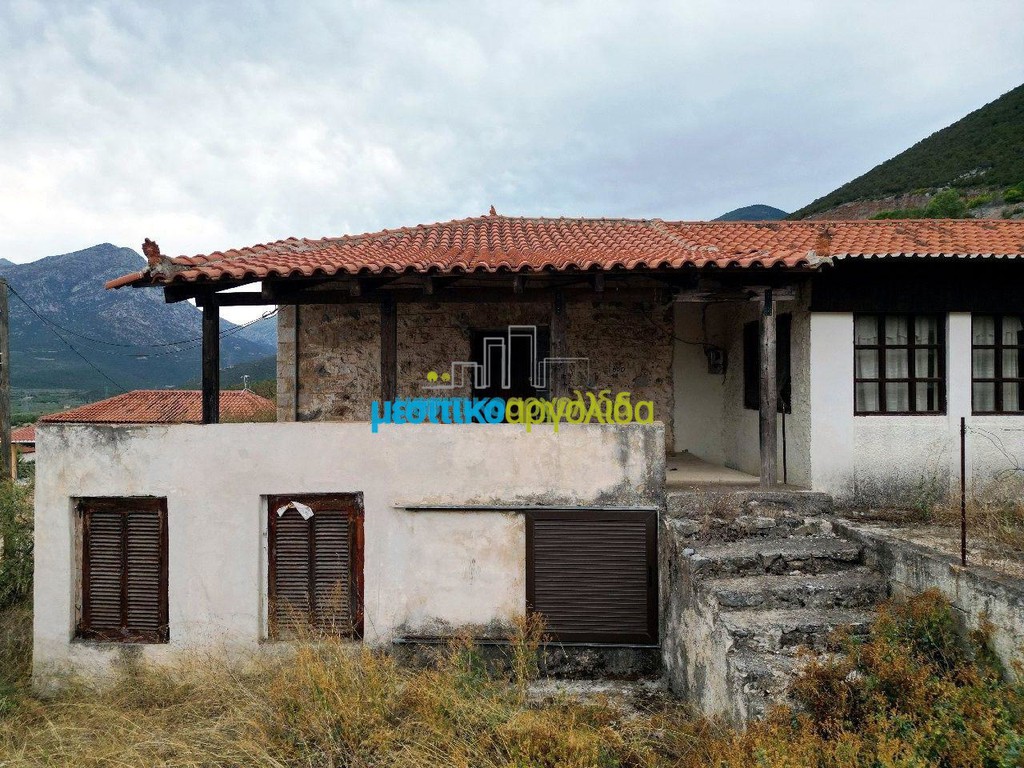 Μονοκατοικία 70 τ.μ. προς πώληση, Λύρκεια