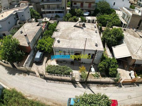 Μονοκατοικία 100 τ.μ. για πώληση