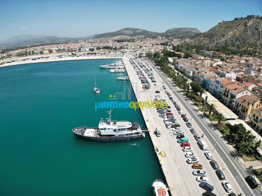 Store 130 sqm for rent, Nafplio