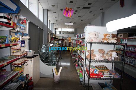 Store 570sqm for rent-Midea