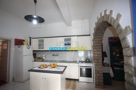 Διαμέρισμα 196 τ.μ. για πώληση