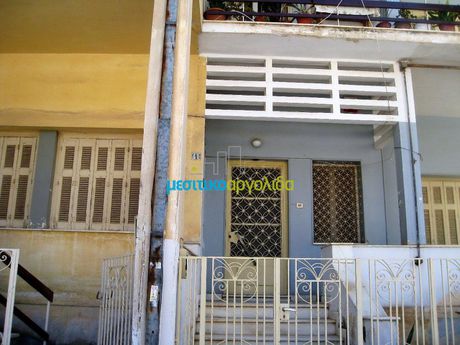 Apartment complex 320sqm for sale-Argos
