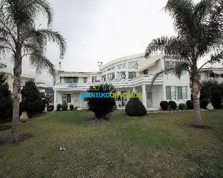 Hotel 1.100sqm for sale-Lerna