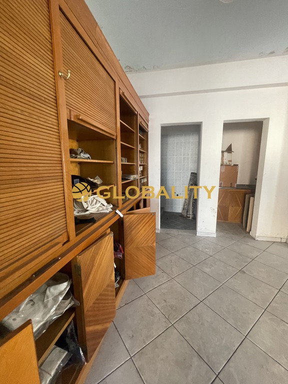 Επιχειρηματικό κτίριο 310 τ.μ. προς πώληση, Α' Νεκροταφείο