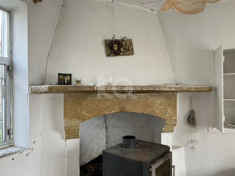 Μονοκατοικία 400τ.μ. για πώληση-Νίκος καζαντζάκης » Άγιες παρασκιές