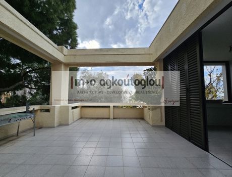 Μονοκατοικία 300τ.μ. για πώληση-Σαρωνίδα