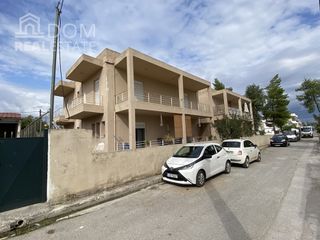 Κτίριο 481 τ.μ. προς πώληση, Μονοκαρυά-thumb-1