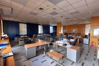 Επιχειρηματικό κτίριο 671 τ.μ. για ενοικίαση