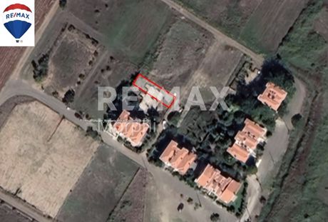 Οικόπεδο 160τ.μ. για πώληση-Μαρώνεια