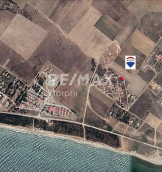 Land plot 256sqm for sale-Maroneia