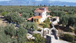 Μονοκατοικία 130 τ.μ. για πώληση