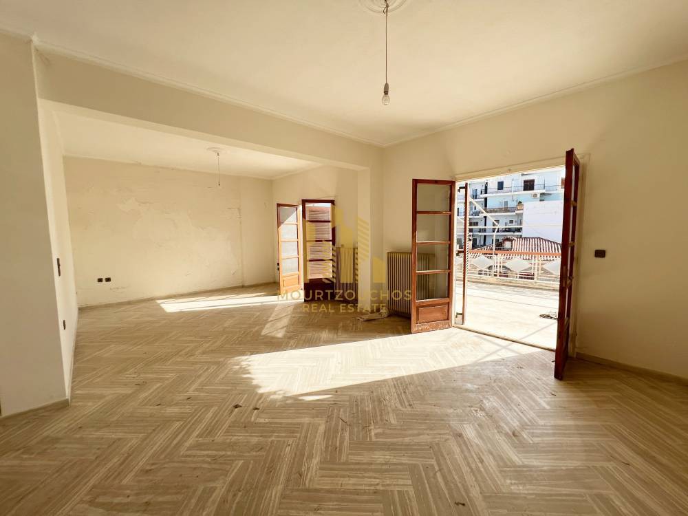 Κτίριο 625 τ.μ. πρός πώληση, Αχαΐα, Αίγιο