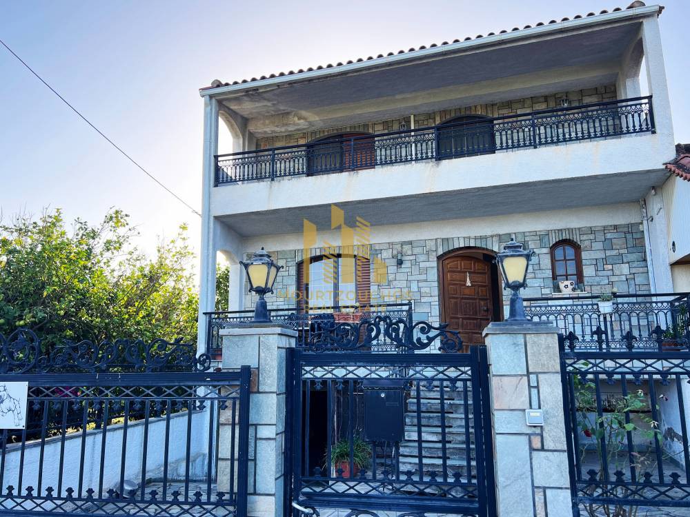 Μονοκατοικία 180 τ.μ. πρός πώληση, Αχαΐα, Αίγιο