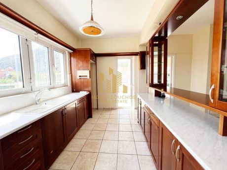 Building 308sqm for sale-Diakopto » Nea Kerineia