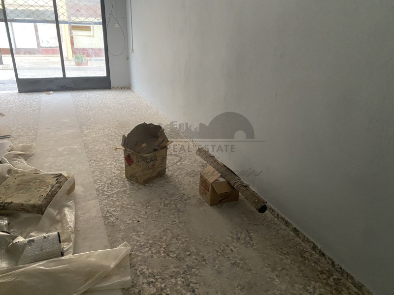 Κατάστημα 40 τ.μ. προς ενοικίαση, Κέντρο Αγριάς